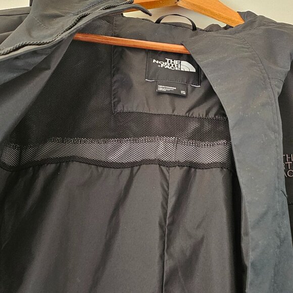 The North Face Dry Vent Jacket with hood - Picture 6 of 10